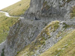 Xtrallusion photo library of independent, self-guided walking and sightseeing holidays in Italy. Pictures, images, photos and photographs taken along the way of this 1-day walking itinerary, to give you a visual impression of the day's walk.